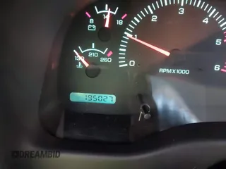 1998 Dodge Dakota SLT z VIN 1B7GL22YXWS762222, wystawiony jako IAAI lot #41250956 z przebiegiem 195 027 mil mil oraz . Historia ofert i sprzedaży dostępna na DreamBid. Obrazek 7.