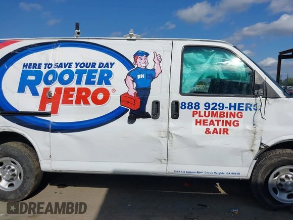 2021 Chevrolet Express Cargo with VIN 1GCWGAFP3M1204940, listed as a IAAI auction lot 42030364 with 81,163 mi miles and . Bid and sale history available at DreamBid. Image 13.
