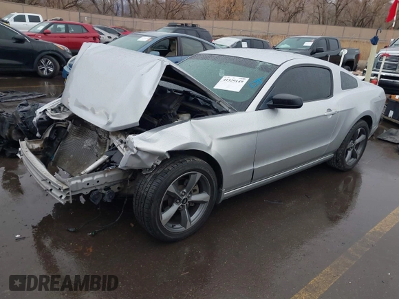 2013 Ford Mustang V6 with VIN 1ZVBP8AM1D5209466, listed as a IAAI auction lot 41529149 with 88,028 mi miles and . Bid and sale history available at carsss.com. Image 18.