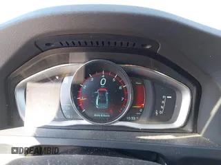2014 Volvo S60 T5 с VIN YV1612FS1E2297930, выставлен на аукционе IAAI как лот 41906564 с пробегом 88 843 миль миль и . История ставок и продаж доступна на DreamBid. Изображение 7.