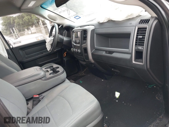 2018 Ram 1500 Express with VIN 1C6RR6FG6JS299169, listed as a IAAI auction lot 42302736 with 84,612 mi miles and . Bid and sale history available at DreamBid. Image 5.
