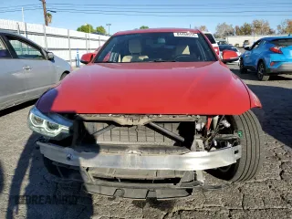2018 BMW 3 Series 330i with VIN WBA8B9C59JEE83257, listed as a Copart auction lot 84480014 with 47,365 mi miles and Salvage title. Bid and sale history available at DreamBid. Image 5.