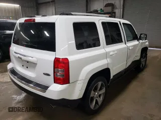 2016 Jeep Patriot High Altitude with VIN 1C4NJPFA5GD526767, listed as a Copart auction lot 81524804 with 25,553 mi miles and Salvage Title. Bid and sale history available at carsss.com. Image 3.