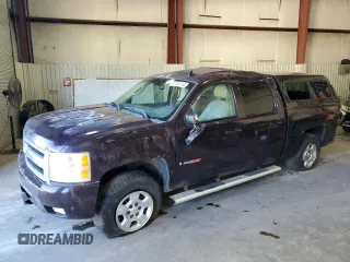 2008 Chevrolet Silverado 1500 LTZ with VIN 2GCEK13YX81146428, listed as a Copart auction lot 81629714 with 165,057 mi miles and Salvage Title. Bid and sale history available at carsss.com. Image 1.