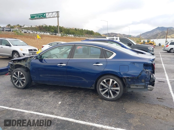 2017 Nissan Altima SV with VIN 1N4AL3AP4HC109442, listed as a IAAI auction lot 41728568 with 215,092 mi miles and . Bid and sale history available at DreamBid. Image 15.