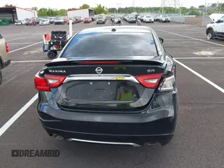 2017 Nissan Maxima SR с VIN 1N4AA6AP9HC391679, выставлен на аукционе IAAI как лот 41070687 с пробегом 141 355 миль миль и . История ставок и продаж доступна на DreamBid. Изображение 16.