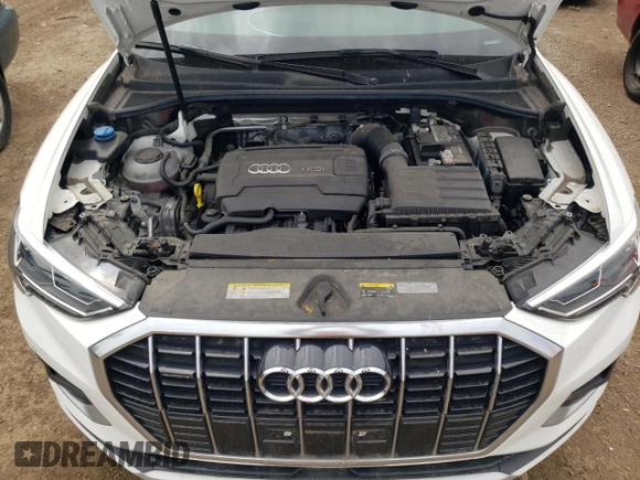 2019 Audi Q3 Premium Plus with VIN WA1BECF30K1067122, listed as a Copart auction lot 61161544 with 22,697 mi miles and Salvage Title. Bid and sale history available at carsss.com. Image 11.
