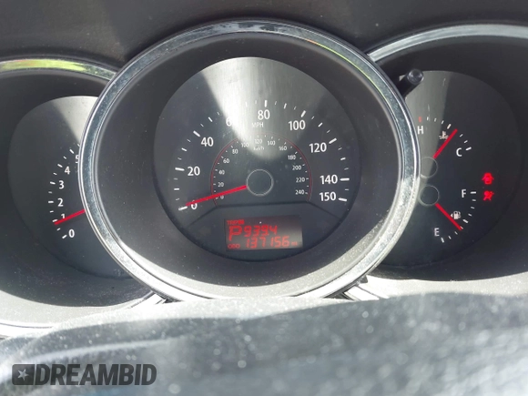 2011 Kia Sorento LX with VIN 5XYKTCA11BG180272, listed as a IAAI auction lot 42125073 with 137,156 mi miles and . Bid and sale history available at DreamBid. Image 7.