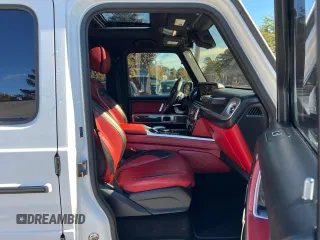 2019 Mercedes-Benz G 63 AMG with VIN WDCYC7HJ8KX308215, listed as a Copart auction lot 77123674 with 93,594 mi miles and Clean Title. Bid and sale history available at DreamBid. Image 5.