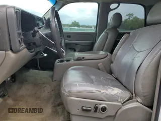 2005 Chevrolet Tahoe Police z VIN 1GNEC13Z05R241189, wystawiony jako Copart lot #67587124 z przebiegiem Nie podano mil oraz Szkody całkowita. Historia ofert i sprzedaży dostępna na DreamBid. Obrazek 7.