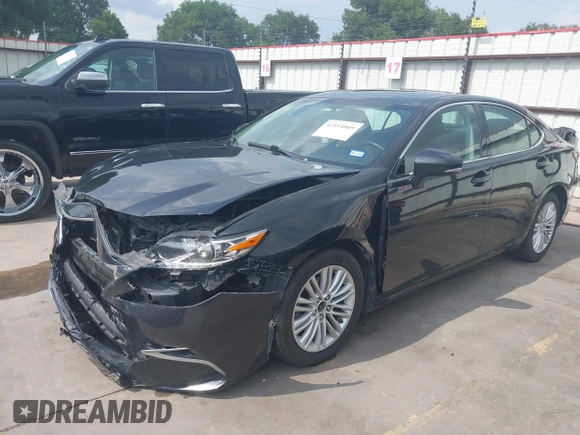 2016 Lexus ES with VIN 58ABK1GG0GU004813, listed as a IAAI auction lot 42114069 with 111,622 mi miles. Bid and sale history available at carsss.com. Image 2.
