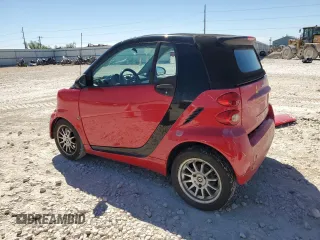 2011 Smart fortwo Passion with VIN WMEEK3BA7BK462796, listed as a Copart auction lot 52819475 with 107,381 mi miles and Salvage title. Bid and sale history available at DreamBid. Image 2.