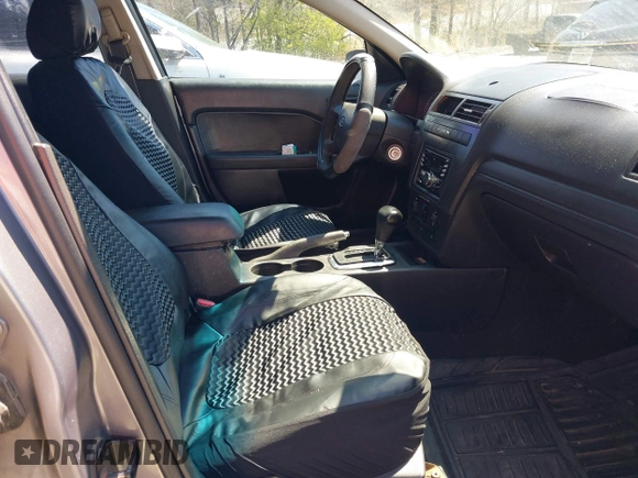 2006 Ford Fusion SE with VIN 3FAHP07Z76R199131, listed as a IAAI auction lot 41875073 with 243,396 mi miles and . Bid and sale history available at DreamBid. Image 5.