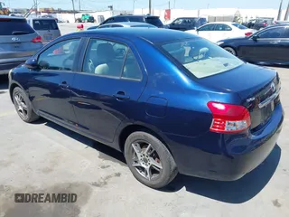 2008 Toyota Yaris with VIN JTDBT923881276508, listed as a IAAI auction lot 42001178 with 165,579 mi miles. Bid and sale history available at carsss.com. Image 3.