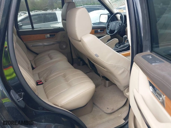 2011 Land Rover Range Rover Sport SC with VIN SALSH2E49BA709850, listed as a IAAI auction lot 41898116 with 88,974 mi miles. Bid and sale history available at carsss.com. Image 8.