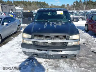 2003 Chevrolet Silverado 1500 LS with VIN 2GCEK19T631340409, listed as a IAAI auction lot 41555088 with 200,200 mi miles. Bid and sale history available at carsss.com. Image 12.