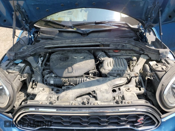 2017 MINI Countryman Cooper S with VIN WMZYT5C37H3B67384, listed as a Copart auction lot 66779114 with 0 mi miles and Salvage Title. Bid and sale history available at carsss.com. Image 11.