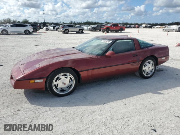 1988 Chevrolet Corvette z VIN 1G1YY2185J5120174, wystawiony jako Copart lot #44314235 z przebiegiem 85 341 mil mil oraz Nie do naprawy • Non repairable. Historia ofert i sprzedaży dostępna na DreamBid. Obrazek 1.