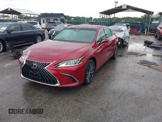 2025 Lexus ES 350 with VIN 58ADZ1B15SU188842, listed as a IAAI auction lot 42630513 with 4,835 mi miles and . Bid and sale history available at DreamBid. Image 18.