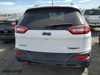 2018 Jeep Cherokee Trailhawk with VIN 1C4PJMBBXJD547143, listed as a Copart auction lot 70879803 with 84,693 mi miles and Salvage Title. Bid and sale history available at carsss.com. Image 6.