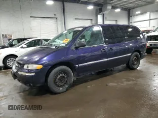 1998 Chrysler Town & Country with VIN 1C4GP54G6WB553053, listed as a Copart auction lot 48794215 with 213,427 mi miles and Salvage Title. Bid and sale history available at DreamBid. Image 1.