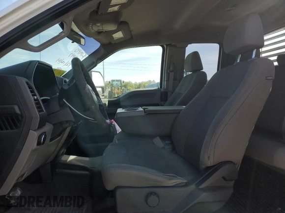 2017 Ford F-250 XLT with VIN 1FT7X2A62HED58949, listed as a Copart auction lot 87356484 with 180,805 mi miles and Salvage title. Bid and sale history available at DreamBid. Image 7.