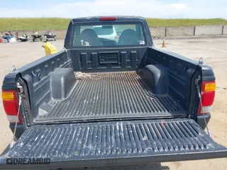 1998 Ford Ranger XL with VIN 1FTYR10C6WUC81490, listed as a IAAI auction lot 42055263 with 226,185 mi miles. Bid and sale history available at carsss.com. Image 8.