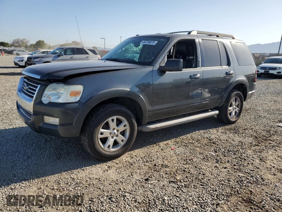 2010 Ford Explorer XLT with VIN 1FMEU6DEXAUA38036, listed as a Copart auction lot 49726875 with 184,056 mi miles and Salvage Title. Bid and sale history available at carsss.com. Image 1.