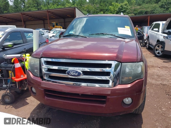 2012 Ford Expedition Limited с VIN 1FMJU1K58CEF58267, выставлен на аукционе IAAI как лот 42560248 с пробегом 245 829 миль миль и . История ставок и продаж доступна на DreamBid. Изображение 12.