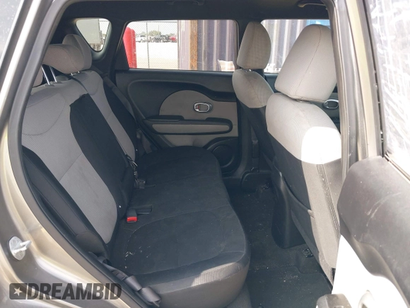 2014 Kia Soul with VIN KNDJN2A25E7027937, listed as a IAAI auction lot 41922245 with 139,802 mi miles. Bid and sale history available at carsss.com. Image 8.