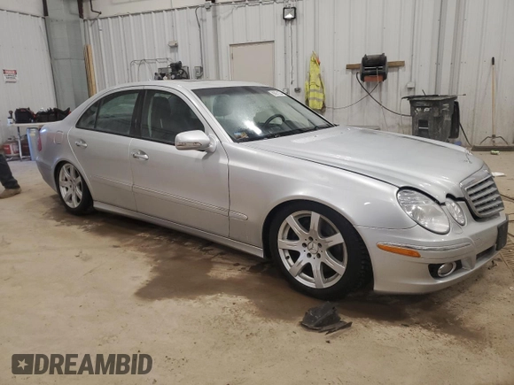 2007 Mercedes-Benz E 550 with VIN WDBUF90X97X214955, listed as a Copart auction lot 86971334 with 144,097 mi miles and Non Repairable. Bid and sale history available at carsss.com. Image 4.