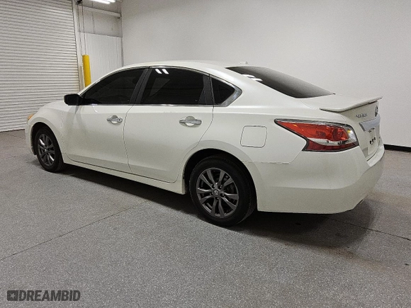 2015 Nissan Altima 2.5 S with VIN 1N4AL3AP7FC496257, listed as a Copart auction lot 50213095 with 116,360 mi miles and Clean Title. Bid and sale history available at carsss.com. Image 2.