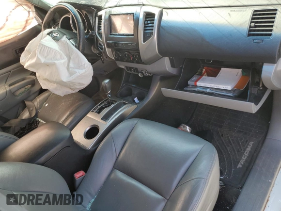 2014 Toyota Tacoma with VIN 5TFLU4EN8EX097721, listed as a Copart auction lot 54512555 with Not Provided miles and Non Repairable. Bid and sale history available at DreamBid. Image 8.