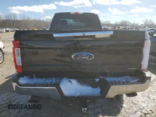 2017 Ford F-250 XL с VIN 1FTBF2A65HEF36818, выставлен на аукционе Copart как лот 47825385 с пробегом Не указан миль и Списание • Salvage title. История ставок и продаж доступна на DreamBid. Изображение 6.