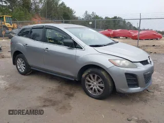 2011 Mazda CX-7 i Sport with VIN JM3ER2B56B0383808, listed as a IAAI auction lot 41351641 with 221,919 mi miles. Bid and sale history available at carsss.com. Image 1.