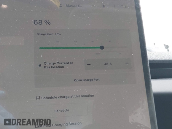 2025 Tesla Model 3 Long Range with VIN 5YJ3E1EA7SF923943, listed as a IAAI auction lot 42040876 with 1,547 mi miles and . Bid and sale history available at DreamBid. Image 16.