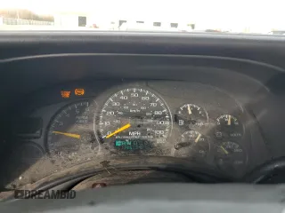 2000 Chevrolet Silverado 1500 with VIN 1GCEK14W6YE346573, listed as a Copart auction lot 85100194 with 146,204 mi miles and Salvage Title. Bid and sale history available at carsss.com. Image 9.