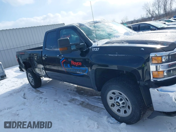 2017 Chevrolet Silverado 3500HD with VIN 1GC2KYEG9HZ384648, listed as a IAAI auction lot 41377641 with 45,941 mi miles and . Bid and sale history available at DreamBid. Image 13.