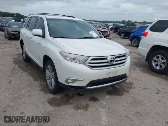 2012 Toyota Highlander Limited с VIN 5TDDK3EH6CS100245, выставлен на аукционе IAAI как лот 42125324 с пробегом 106 156 миль миль и . История ставок и продаж доступна на DreamBid. Изображение 1.