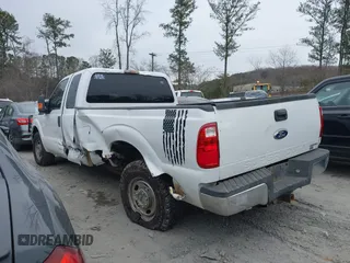 2012 Ford Super Duty F-250 SRW XL with VIN 1FT7X2A68CEB58554, listed as a IAAI auction lot 41366350 with 147,085 mi miles. Bid and sale history available at carsss.com. Image 14.