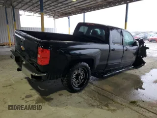 2018 Chevrolet Silverado 1500 LT with VIN 1GCRCREC7JZ353984, listed as a Copart auction lot 88556545 with Not Provided miles and Clean Title. Bid and sale history available at DreamBid. Image 3.