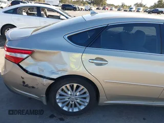 2015 Toyota Avalon Hybrid XLE Touring with VIN 4T1BD1EB8FU037890, listed as a IAAI auction lot 41400252 with 161,914 mi miles. Bid and sale history available at carsss.com. Image 6.