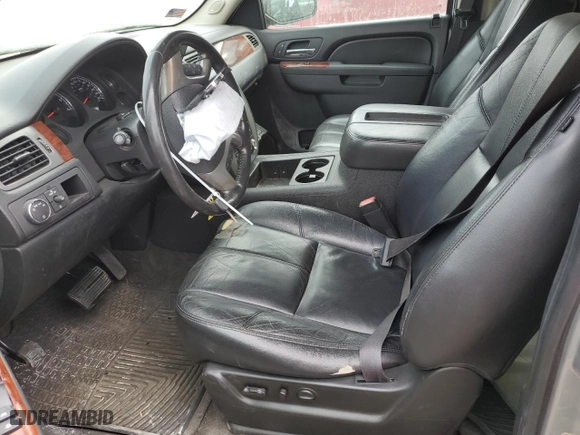 2011 GMC Yukon XL SLT with VIN 1GKS1KE01BR163088, listed as a Copart auction lot 76722914 with 254,673 mi miles and Salvage Title. Bid and sale history available at carsss.com. Image 7.