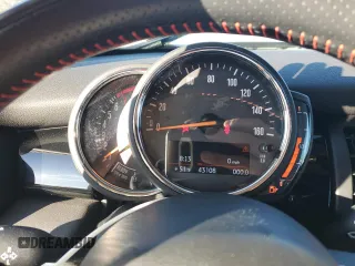 2020 MINI Hardtop Cooper S z VIN WMWXR5C04L2L49164, wystawiony jako Copart lot #45523025 z przebiegiem 43 108 mil mil oraz Szkoda całkowita • Salvage title. Historia ofert i sprzedaży dostępna na DreamBid. Obrazek 9.