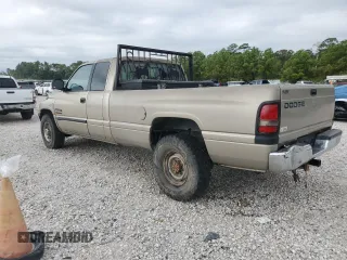 2002 Dodge Ram 2500 with VIN 3B7KC23672M223650, listed as a Copart auction lot 70655984 with 165,477 mi miles and Clean Title. Bid and sale history available at carsss.com. Image 2.