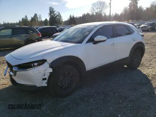 2020 Mazda CX-30 with VIN 3MVDMABL2LM134849, listed as a Copart auction lot 47198735 with 31,797 mi miles and Salvage Title. Bid and sale history available at carsss.com. Image 1.