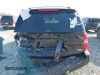 2012 Chevrolet Tahoe LS z VIN 1GNSCAE07CR222086, wystawiony jako IAAI lot #40565065 z przebiegiem 316 041 mil mil oraz . Historia ofert i sprzedaży dostępna na DreamBid. Obrazek 16.