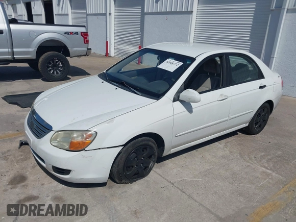 2008 Kia Spectra SX with VIN KNAFE121185508223, listed as a IAAI auction lot 42028372 with 152,526 mi miles. Bid and sale history available at carsss.com. Image 2.