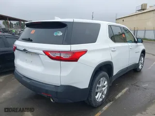 2021 Chevrolet Traverse LS with VIN 1GNERFKW1MJ150335, listed as a IAAI auction lot 41653664 with 1 mi miles. Bid and sale history available at carsss.com. Image 4.