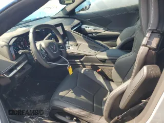 2024 Chevrolet Corvette 1LT z VIN 1G1YA2D43R5113488, wystawiony jako Copart lot #54343325 z przebiegiem 13 770 mil mil oraz Szkoda całkowita • Salvage title. Historia ofert i sprzedaży dostępna na DreamBid. Obrazek 7.